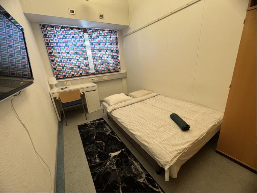 Hmi Smart Group 066 Hostel Helsinki Bagian luar foto